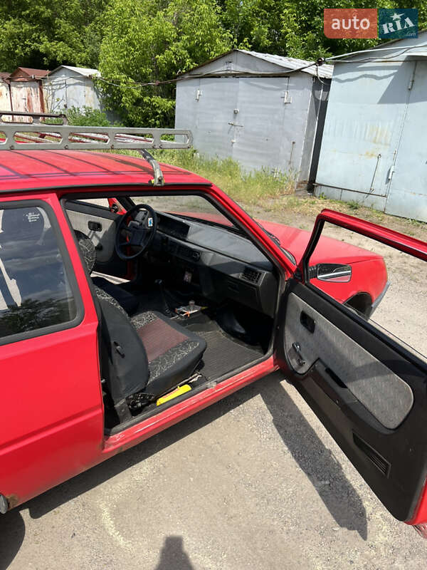 Хетчбек ЗАЗ 1102 Таврія 1998 в Кременчуці