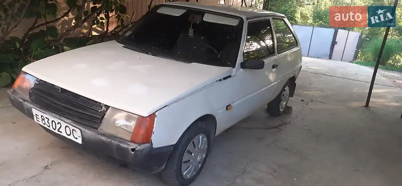 ЗАЗ 1102 Таврія