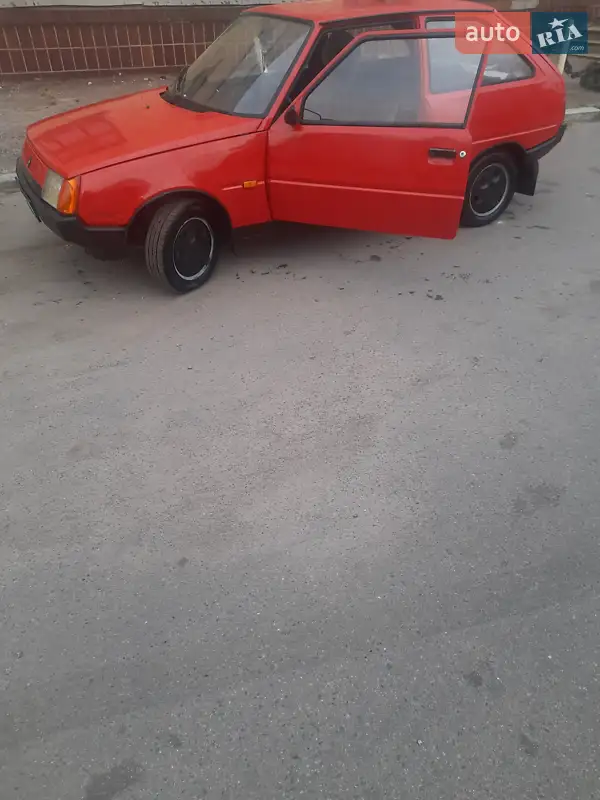ЗАЗ 1102 Таврія