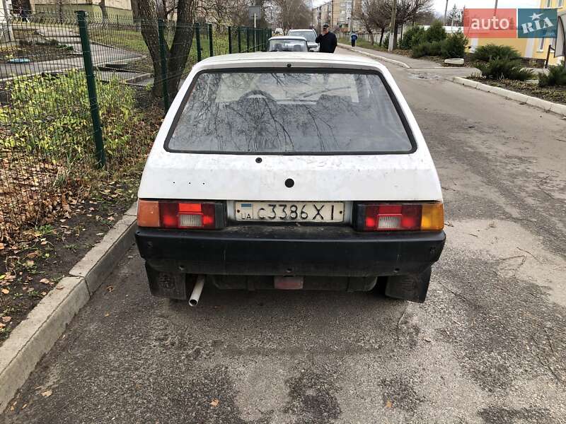 Хетчбек ЗАЗ 1102 Таврія 1994 в Чугуєві