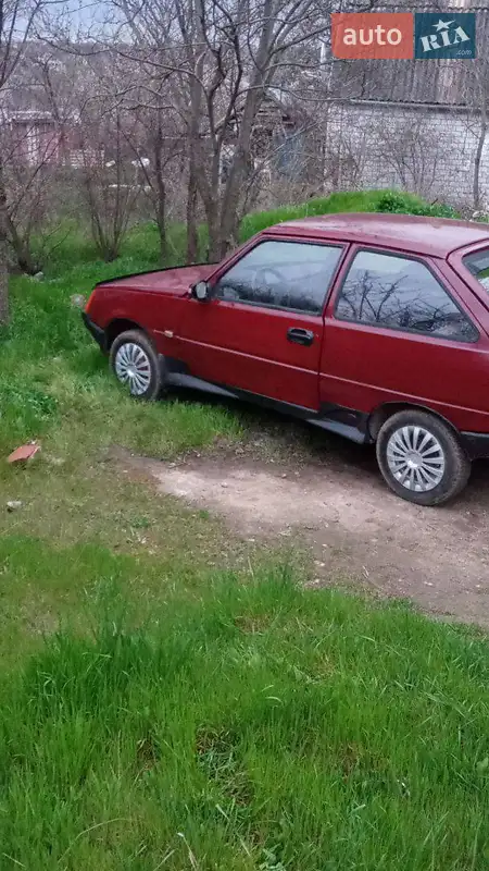 ЗАЗ 1102 Таврія