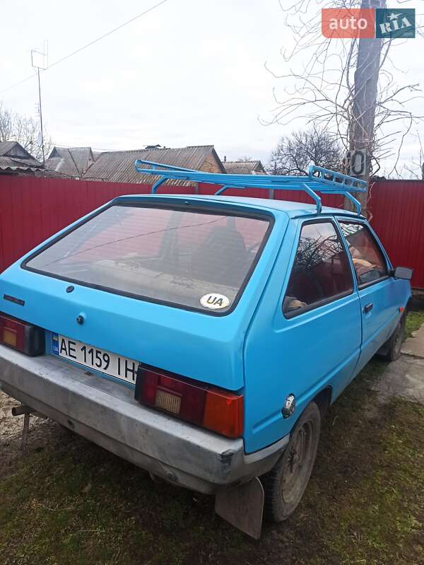 Хетчбек ЗАЗ 1102 Таврія 1994 в Марганці фото 4 Хетчбек ЗАЗ 1102 Таврія 1994 в Марганці