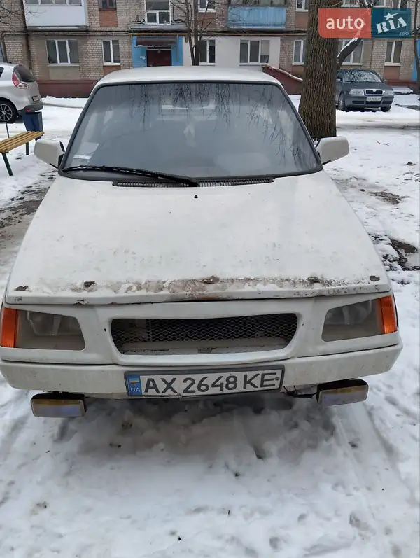 ЗАЗ 1102 Таврія