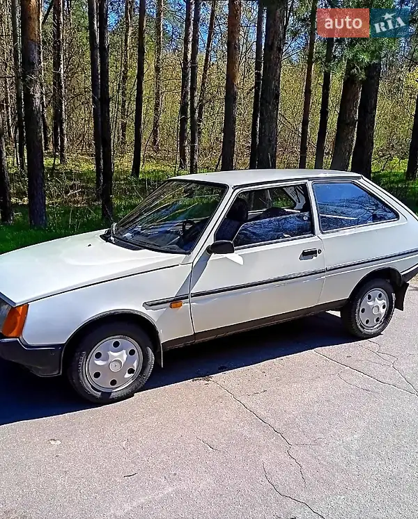 ЗАЗ 1102 Таврія