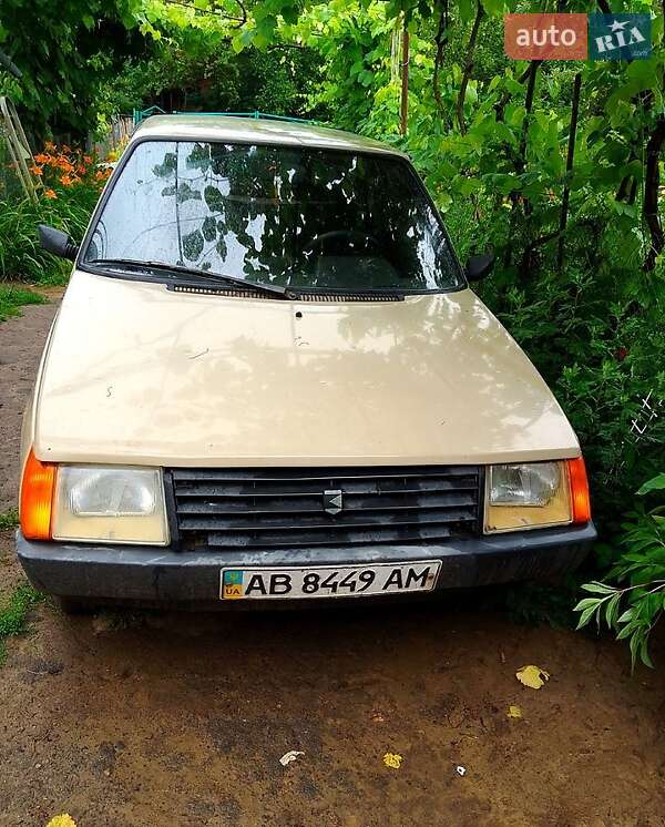 Хетчбек ЗАЗ 1102 Таврія 1993 в Гайсину