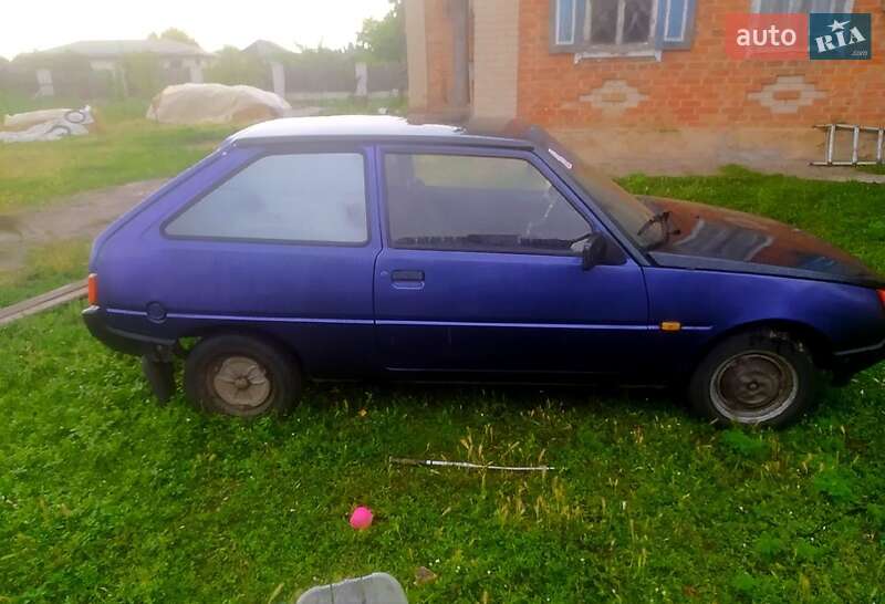 Хэтчбек ЗАЗ 1102 Таврия 1994 в Запорожье