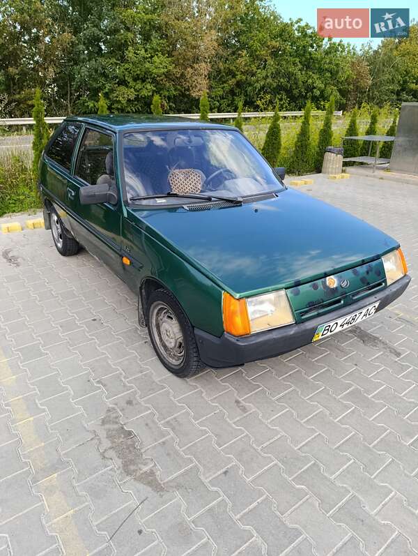 Хэтчбек ЗАЗ 1102 Таврия 2004 в Тернополе