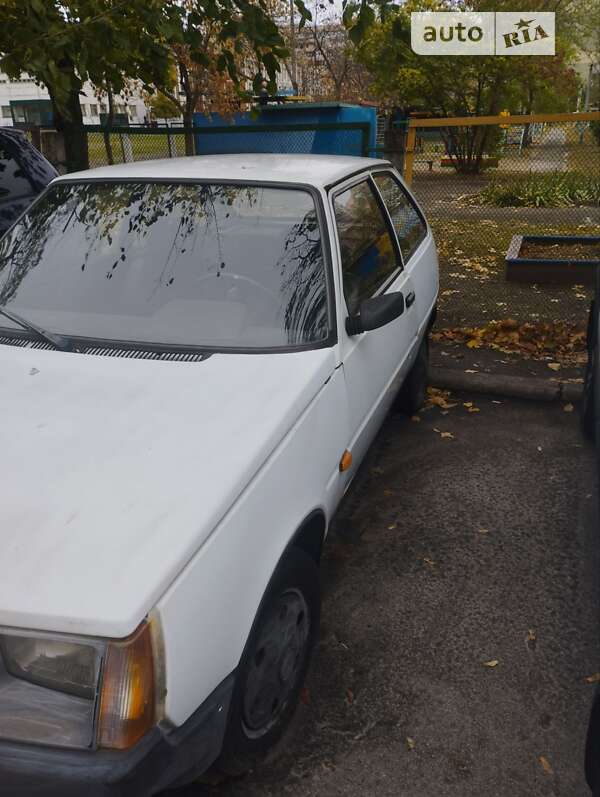 Хетчбек ЗАЗ 1102 Таврія 1992 в Києві