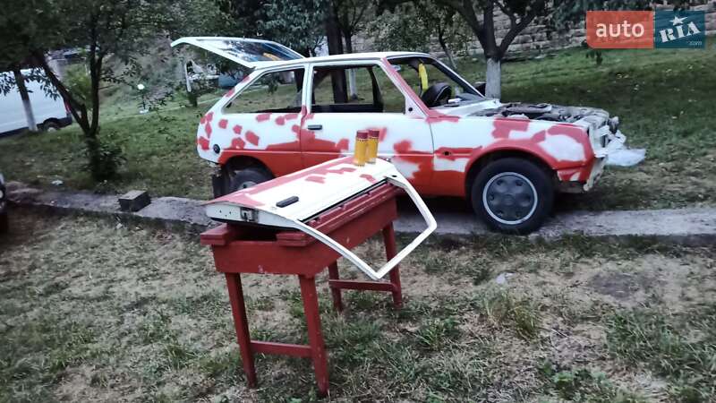 Хэтчбек ЗАЗ 1102 Таврия 1992 в Залещиках фото 4 Хэтчбек ЗАЗ 1102 Таврия 1992 в Залещиках