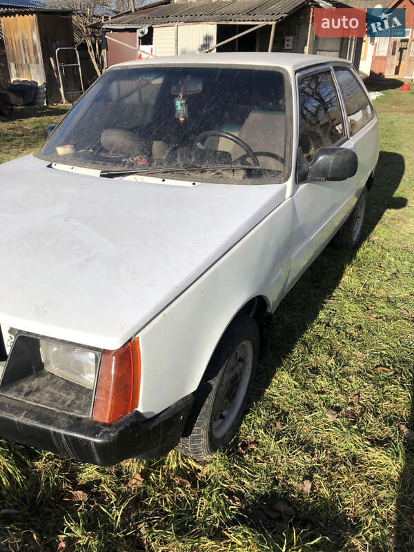 Хэтчбек ЗАЗ 1102 Таврия 1992 в 