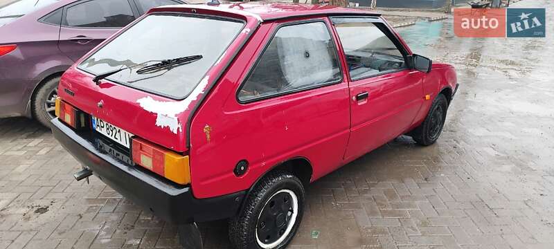 Хетчбек ЗАЗ 1102 Таврія 1996 в Запоріжжі