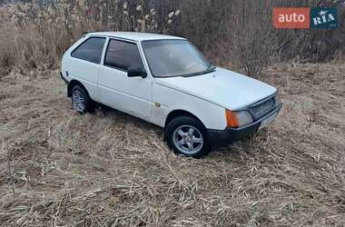 Хэтчбек ЗАЗ 1102 Таврия 2003 в 