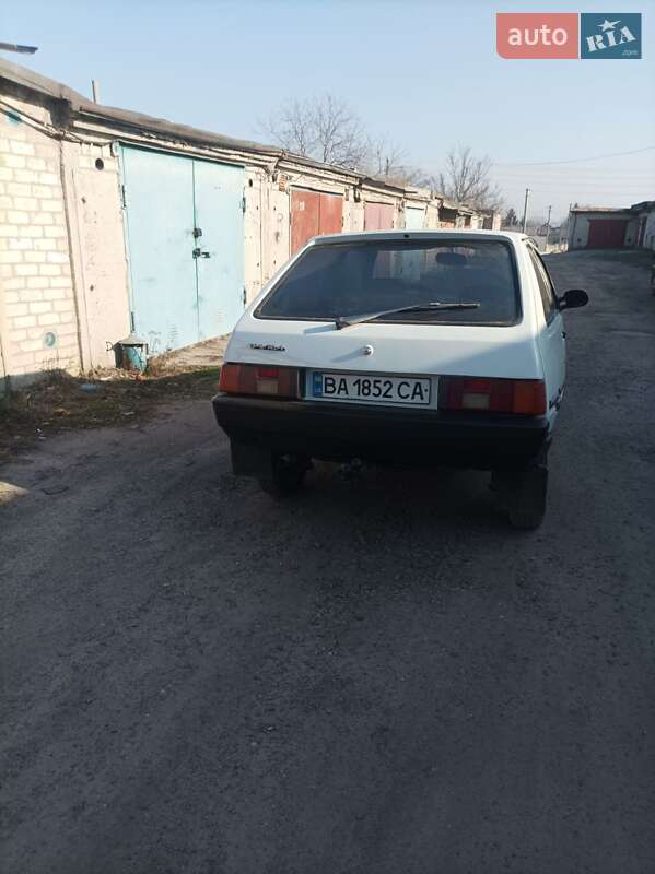 Хетчбек ЗАЗ 1102 Таврія 1990 в Світловодську