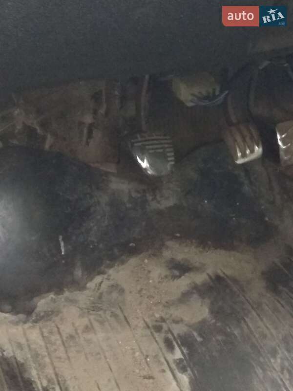 Хэтчбек ЗАЗ 1102 Таврия 1992 в Николаеве фото 5 Хэтчбек ЗАЗ 1102 Таврия 1992 в Николаеве