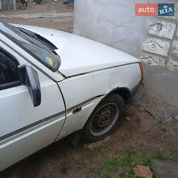 Хэтчбек ЗАЗ 1102 Таврия 1992 в 