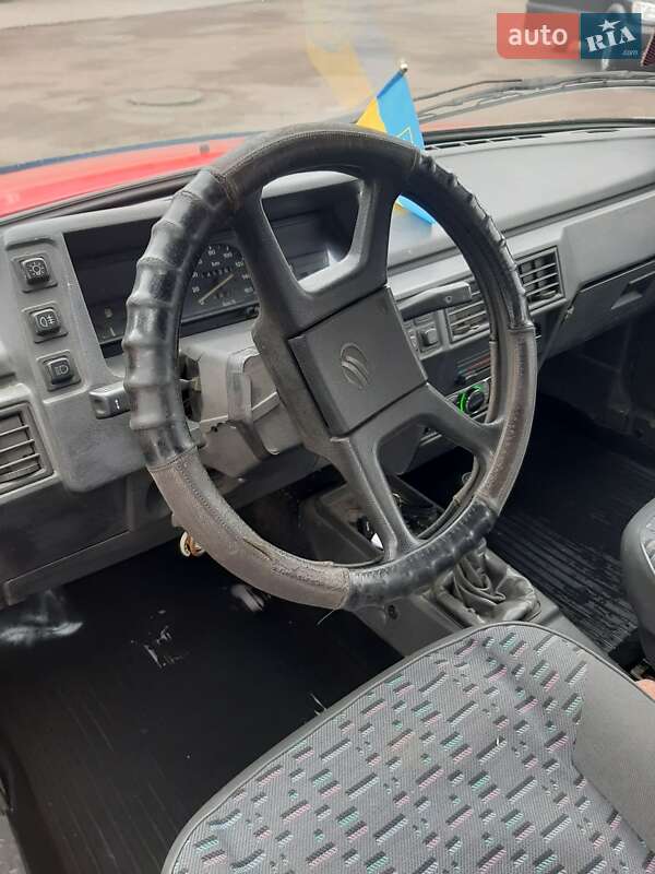 Хетчбек ЗАЗ 1102 Таврія 1997 в Запоріжжі