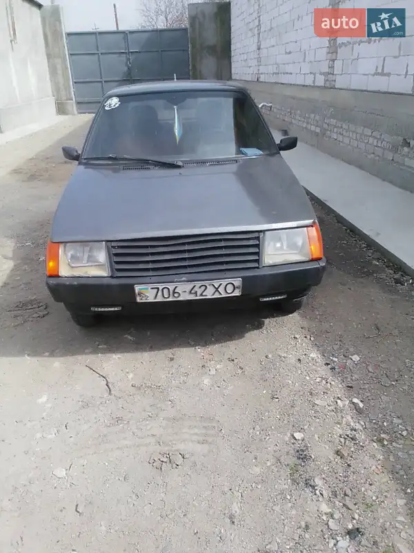 ЗАЗ 1102 Таврія