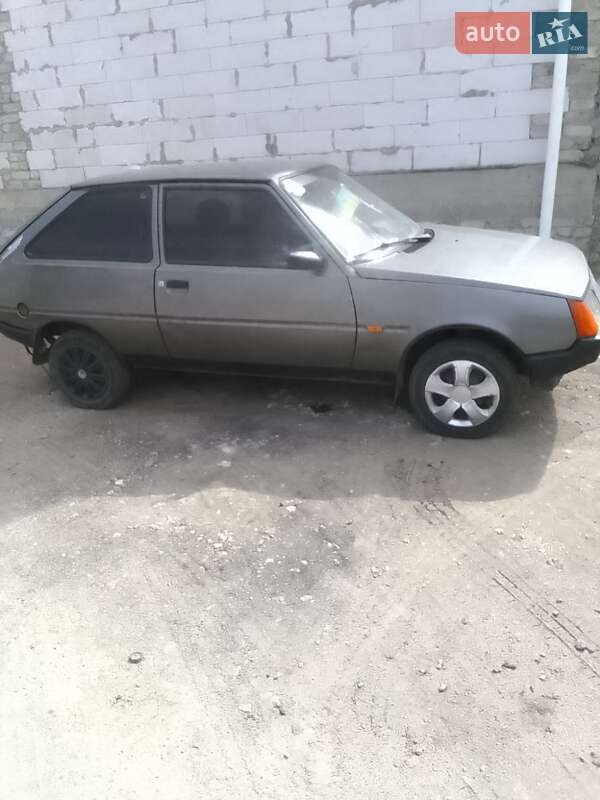 Хэтчбек ЗАЗ 1102 Таврия 1994 в Вознесенске фото 2 Хэтчбек ЗАЗ 1102 Таврия 1994 в Вознесенске