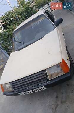 Хэтчбек ЗАЗ 1102 Таврия 1990 в 