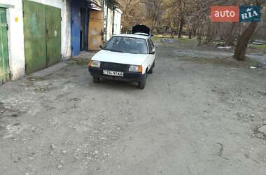 Хэтчбек ЗАЗ 1102 Таврия 1992 в Каменском