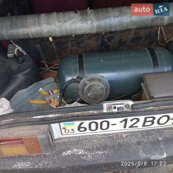 Хетчбек ЗАЗ 1102 Таврія 1990 в Володимирі