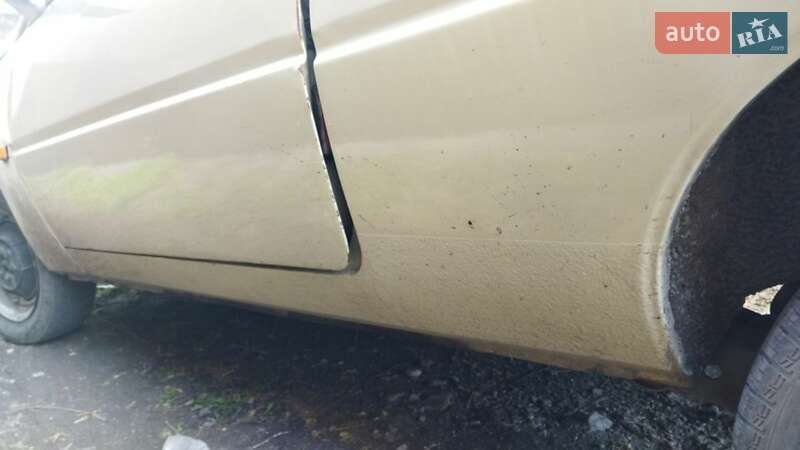 Хетчбек ЗАЗ 1102 Таврія 1993 в Кам'янському