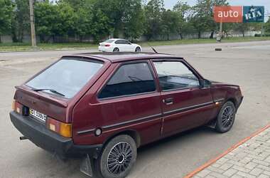 Хетчбек ЗАЗ 1102 Таврія 2001 в 