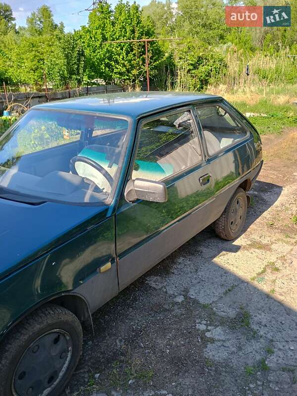Хэтчбек ЗАЗ 1102 Таврия 1997 в Днепре