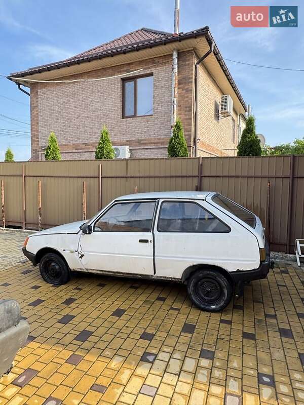 Хэтчбек ЗАЗ 1102 Таврия 1994 в Измаиле