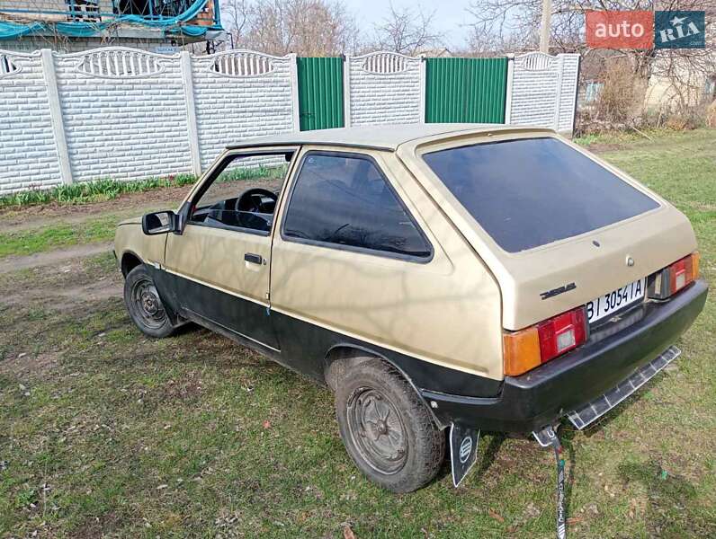 Хетчбек ЗАЗ 1102 Таврія 1993 в Світловодську