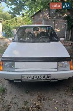 Хэтчбек ЗАЗ 1102 Таврия 1992 в Знаменовке