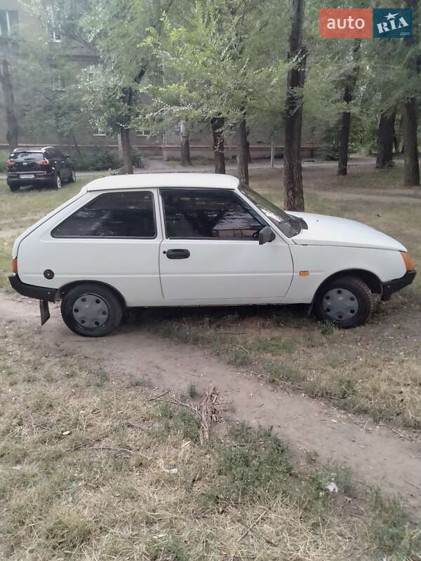 Хэтчбек ЗАЗ 1102 Таврия 1991 в Запорожье