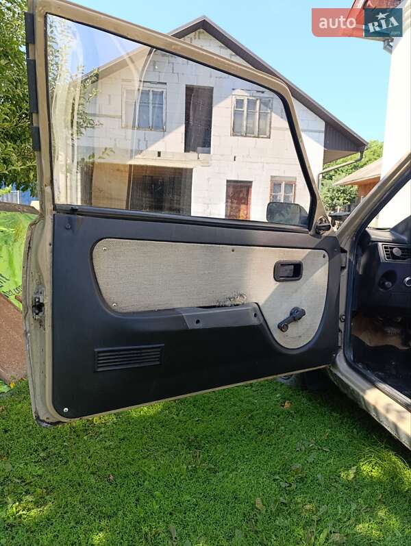 Хэтчбек ЗАЗ 1102 Таврия 1993 в Теребовле фото 9 Хэтчбек ЗАЗ 1102 Таврия 1993 в Теребовле