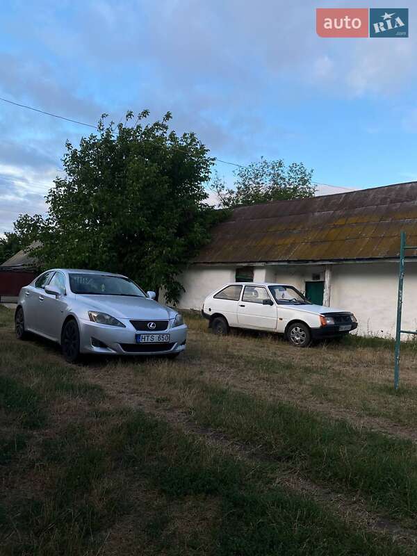 Хетчбек ЗАЗ 1102 Таврія 1997 в Тальному