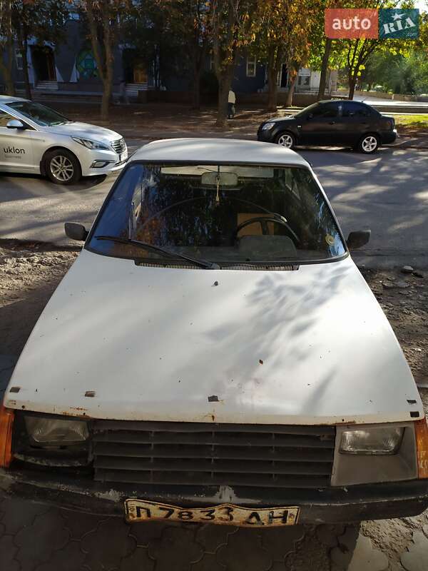 Хэтчбек ЗАЗ 1102 Таврия 1992 в Кривом Роге