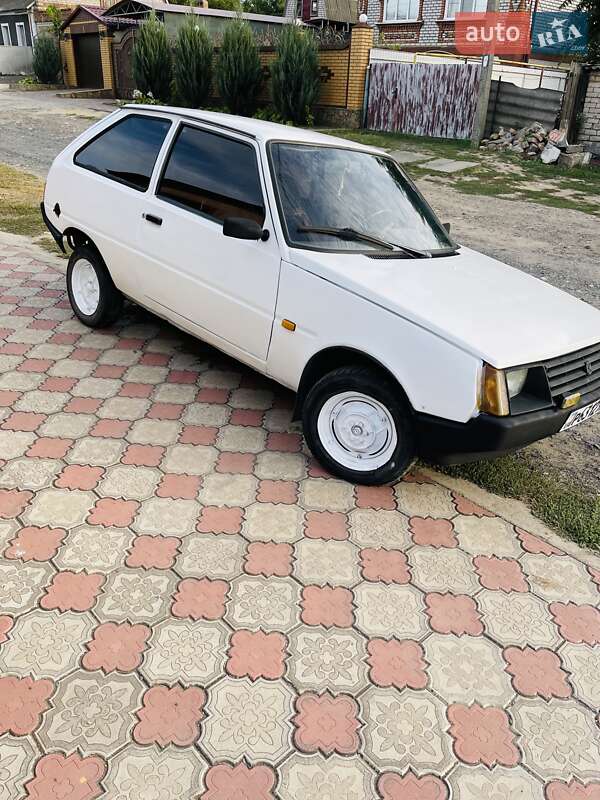 ЗАЗ 1102 Таврія