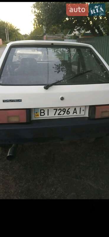 Хетчбек ЗАЗ 1102 Таврія 1992 в Кременчуці