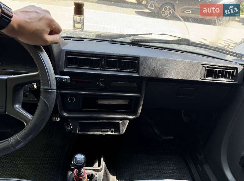 Хетчбек ЗАЗ 1102 Таврія 2000 в Києві