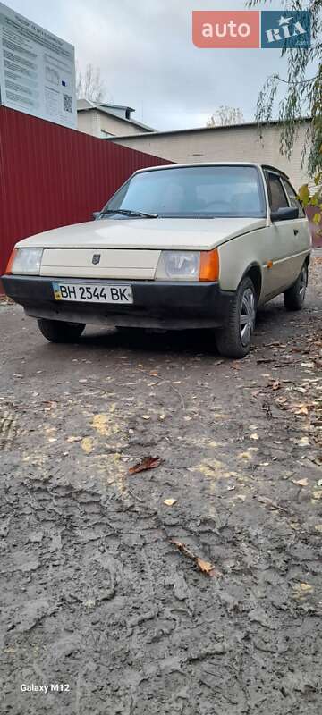 Хэтчбек ЗАЗ 1102 Таврия 1993 в Подольске