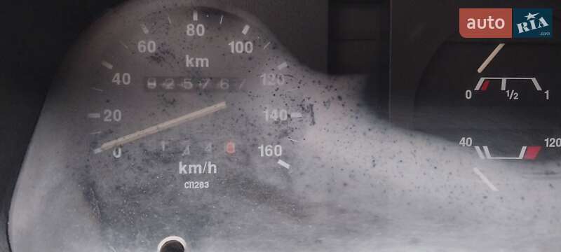 Хэтчбек ЗАЗ 1102 Таврия 1993 в Киеве фото 3 Хэтчбек ЗАЗ 1102 Таврия 1993 в Киеве