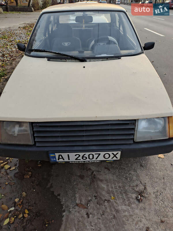 Хэтчбек ЗАЗ 1102 Таврия 1994 в Кривом Роге фото 2 Хэтчбек ЗАЗ 1102 Таврия 1994 в Кривом Роге