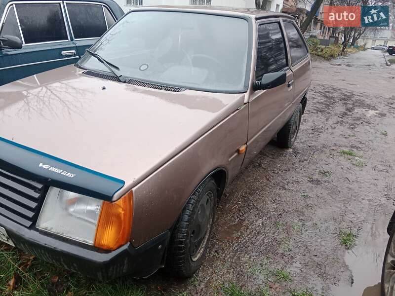 Хэтчбек ЗАЗ 1102 Таврия 1994 в Ромнах