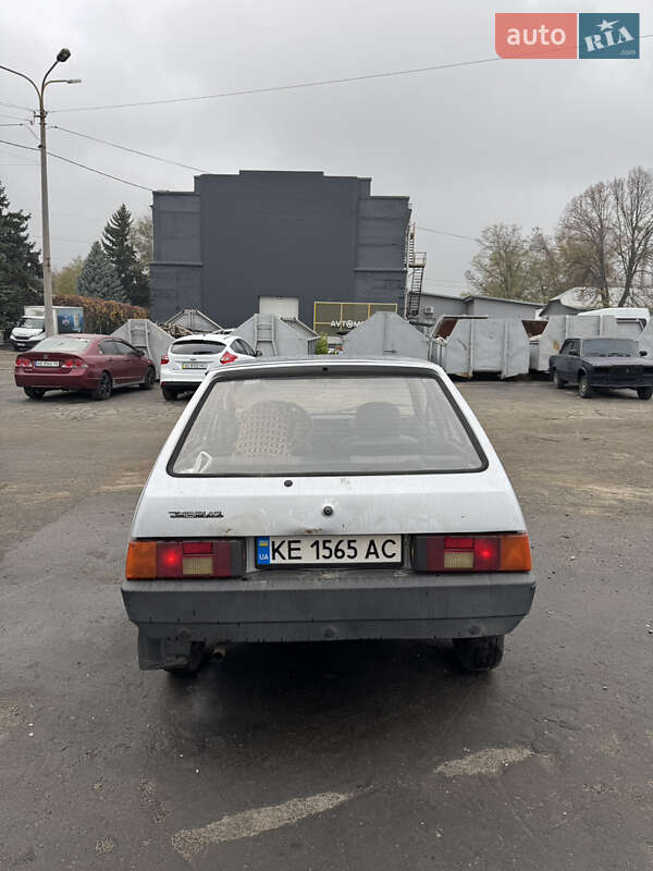 Хетчбек ЗАЗ 1102 Таврія 1997 в Дніпрі фото 4 Хетчбек ЗАЗ 1102 Таврія 1997 в Дніпрі