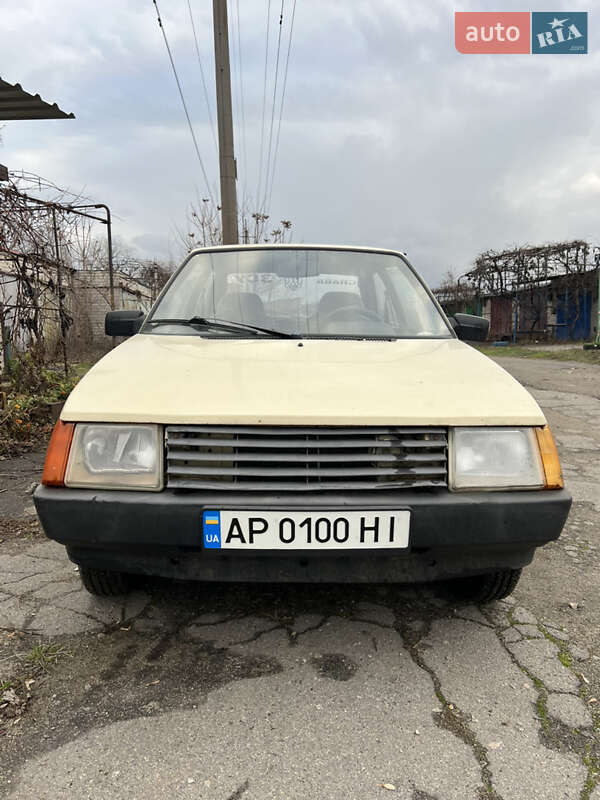 ЗАЗ 1102 Таврия 1990 ЗАЗ 1102 Таврия 1990