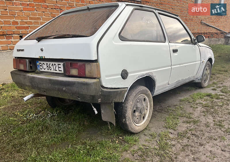 Хэтчбек ЗАЗ 1102 Таврия 1992 в Каменке-Бугской фото 5 Хэтчбек ЗАЗ 1102 Таврия 1992 в Каменке-Бугской