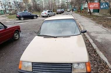 Хэтчбек ЗАЗ 1102 Таврия 1993 в Сумах