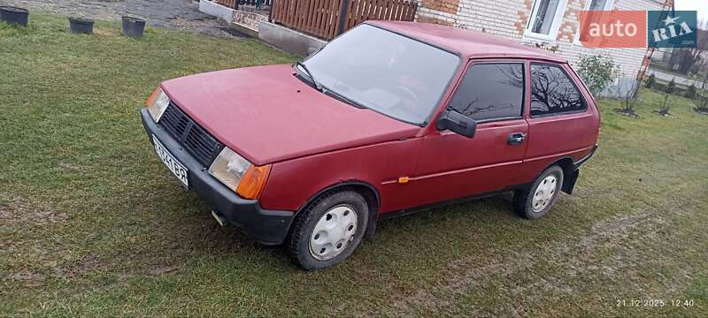 Хэтчбек ЗАЗ 1102 Таврия 1991 в Владимире