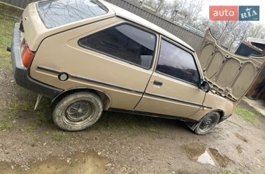 Хетчбек ЗАЗ 1102 Таврія 1991 в Чернівцях