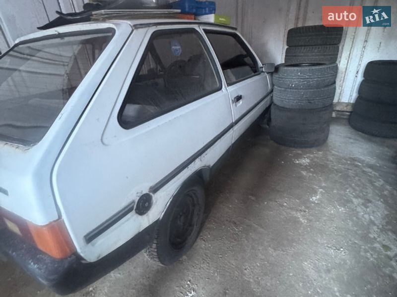 Хэтчбек ЗАЗ 1102 Таврия 1993 в Киеве