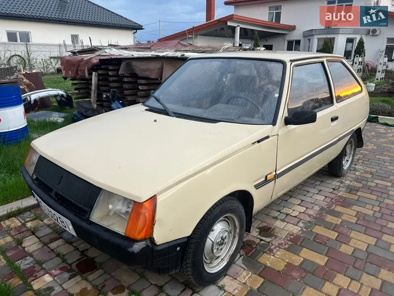 ЗАЗ 1102 Таврія